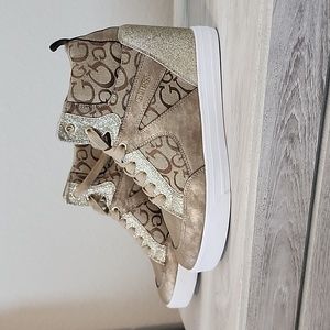 Guess Sneakers - Gold